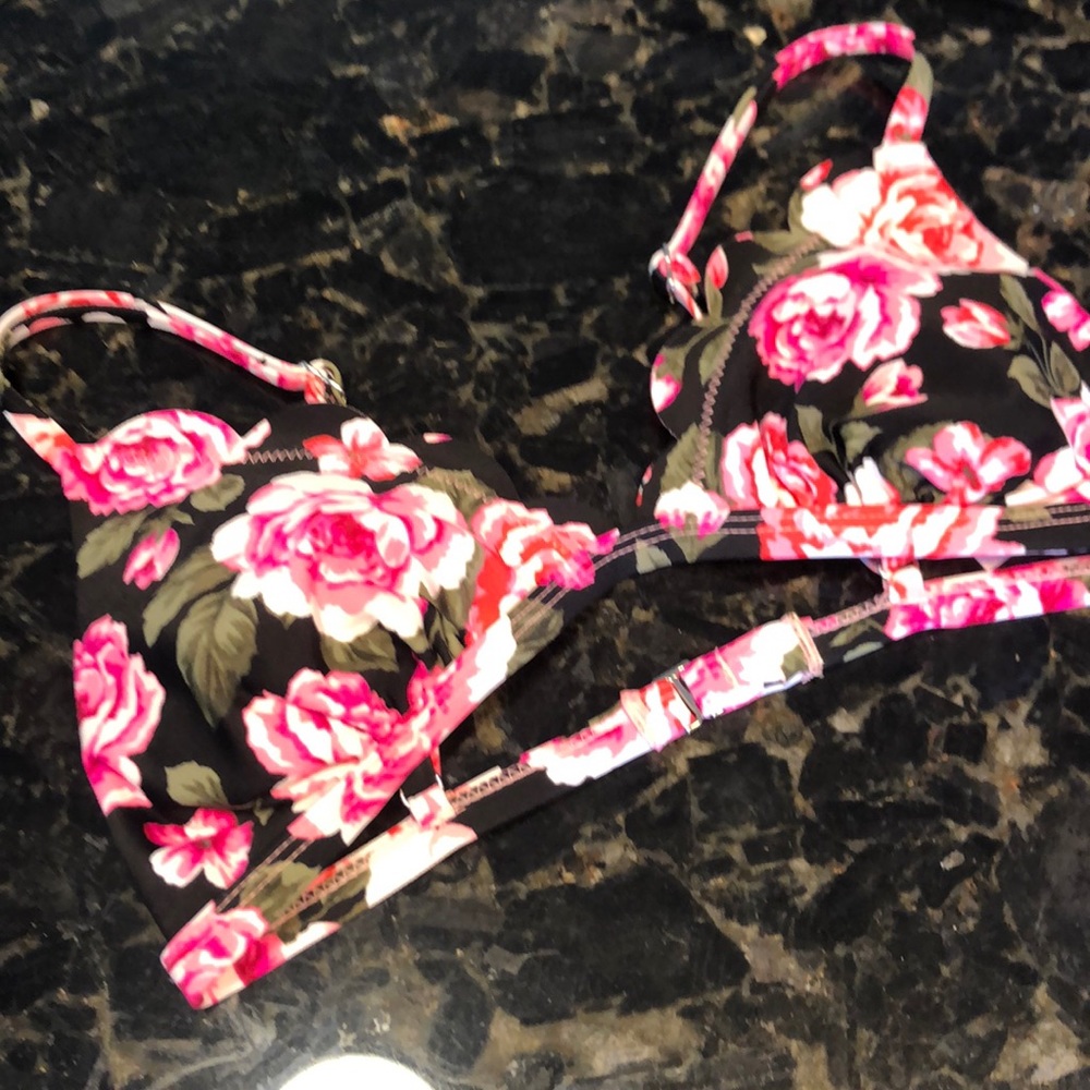 Bikini top👙